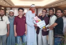 নাসিক প্রশাসক অ্যাড. সাখাওয়াতকে কাউসারের নেতৃত্বে মহানগর হকার্স শ্রমিক দলের শুভেচ্ছা